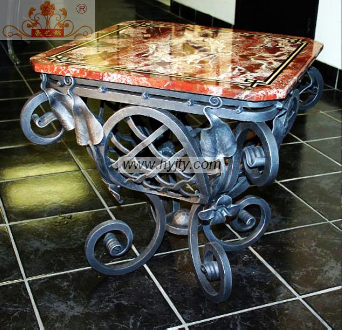 圖片關鍵詞 鐵藝桌椅