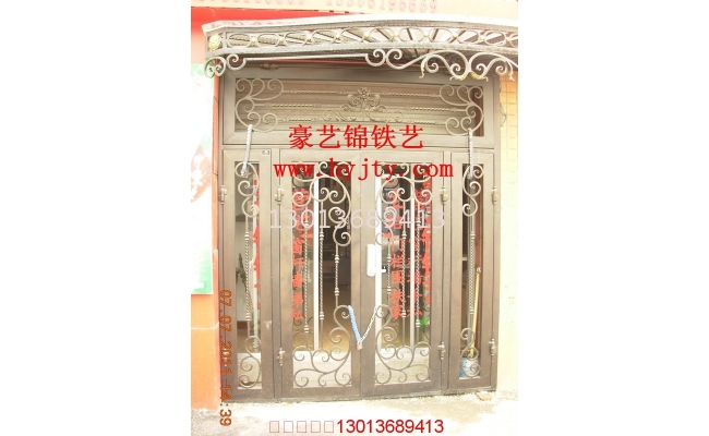 入戶(hù)門(mén)