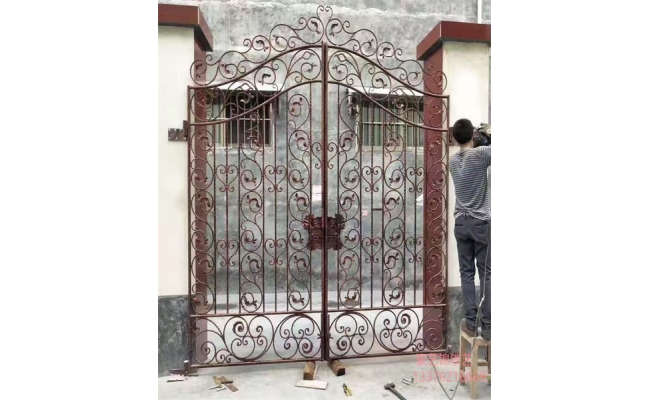 鐵藝大門(mén)